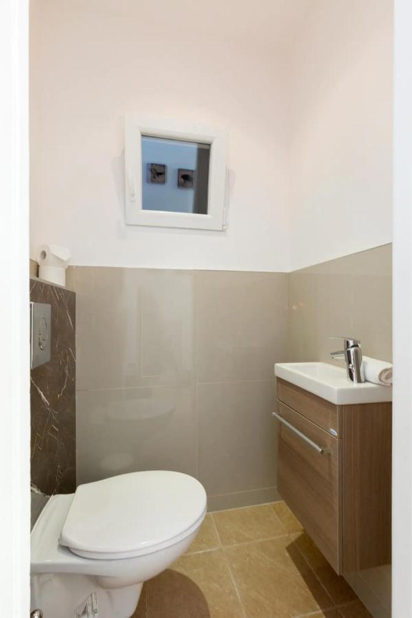 Kresz Geza 29 Westend Station 2 Bedrooms+Living Ac Budapest Exteriör bild