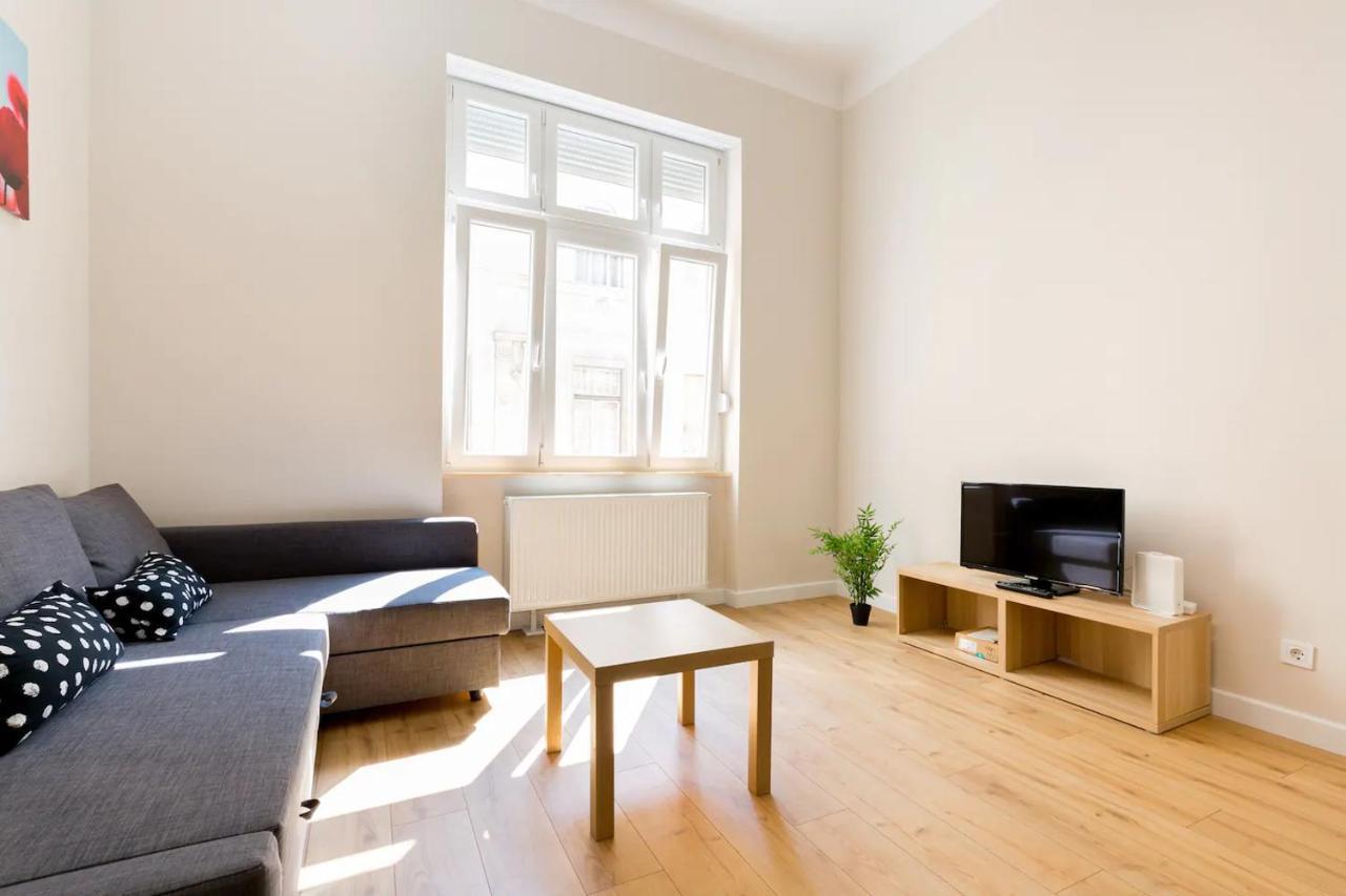 Kresz Geza 29 Westend Station 2 Bedrooms+Living Ac Budapest Exteriör bild